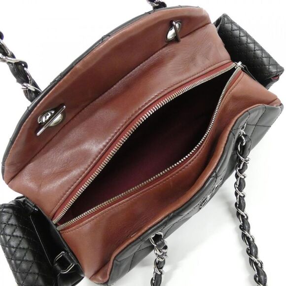 Chanel Classic Flap Bag Lambskin Shoulder Bag - Picture 8 of 9
